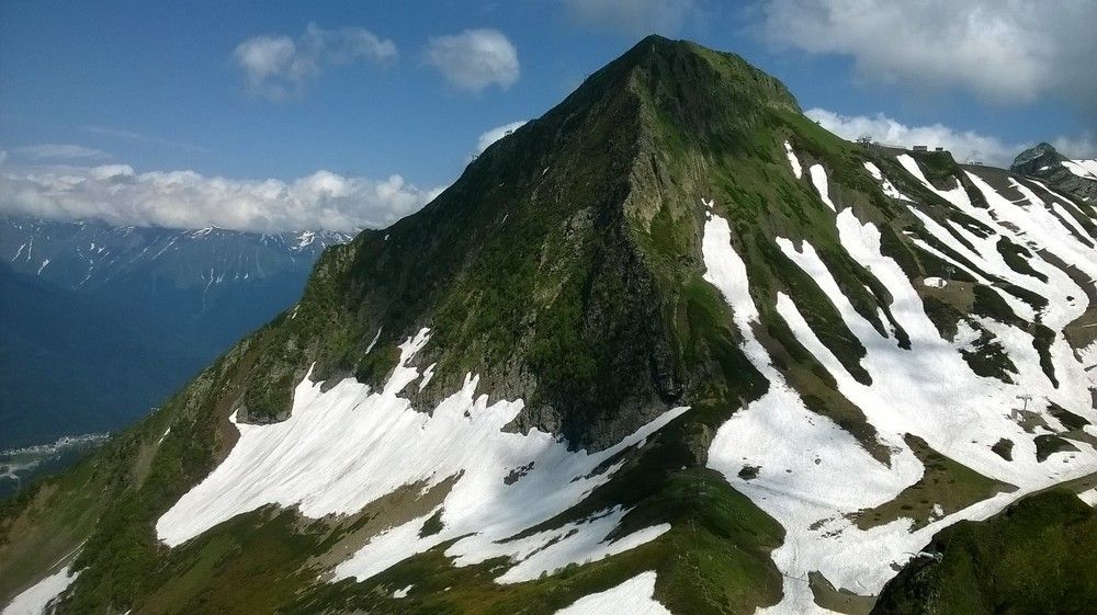 Июнь в горах Красной поляны