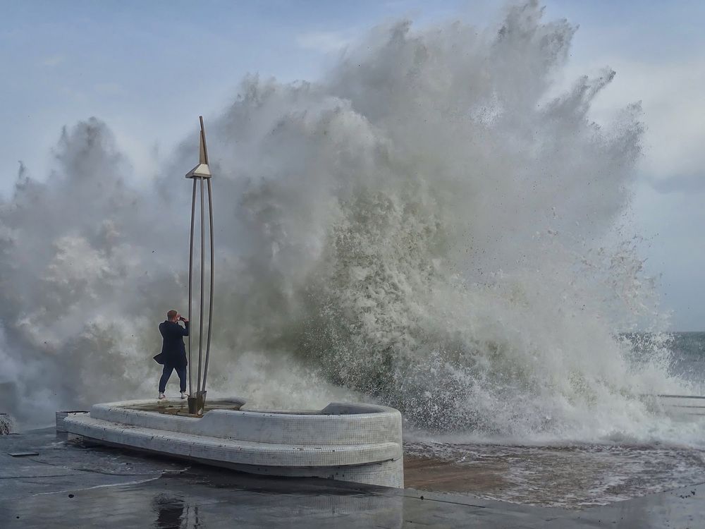 По морям, по волнам...