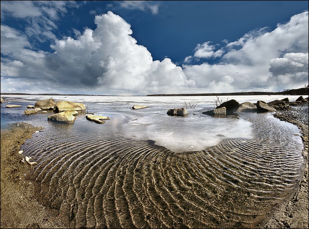 Конец марта