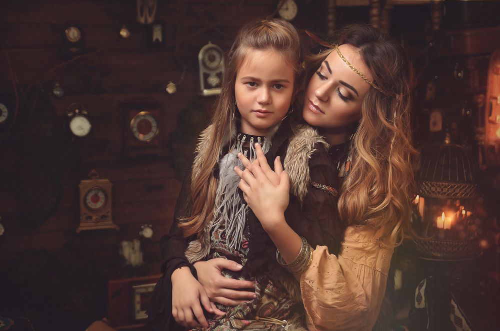 Мама с дочкой