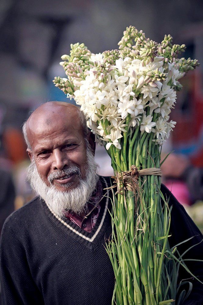 The Happy Flower seller