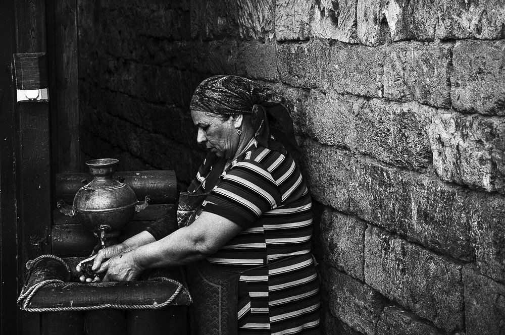 Woman & samovar