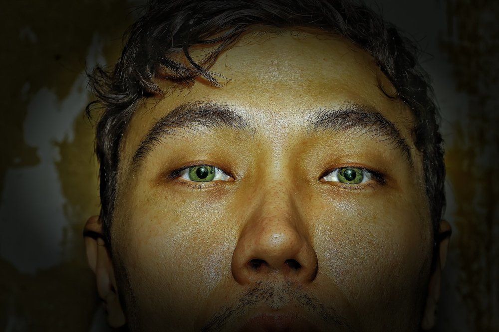 Зеленоглазый Азиат, казах