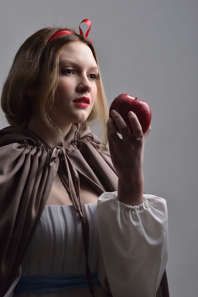 Белоснежка