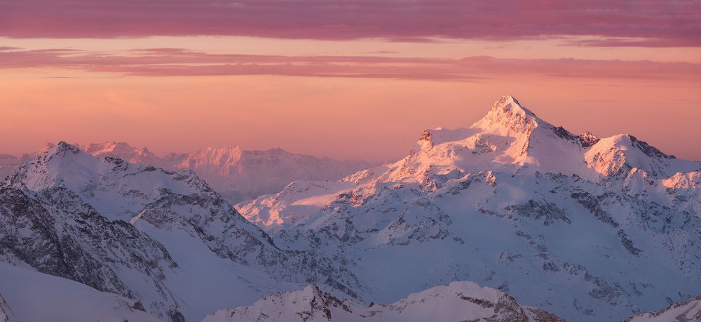 "Рассветный рубеж"