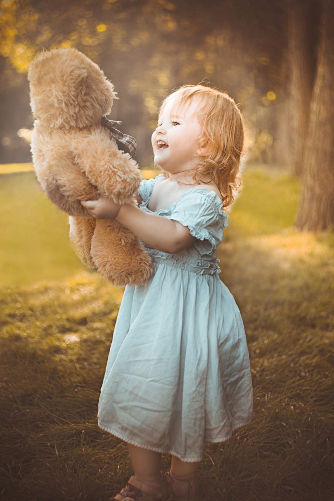 Девочка и медведь