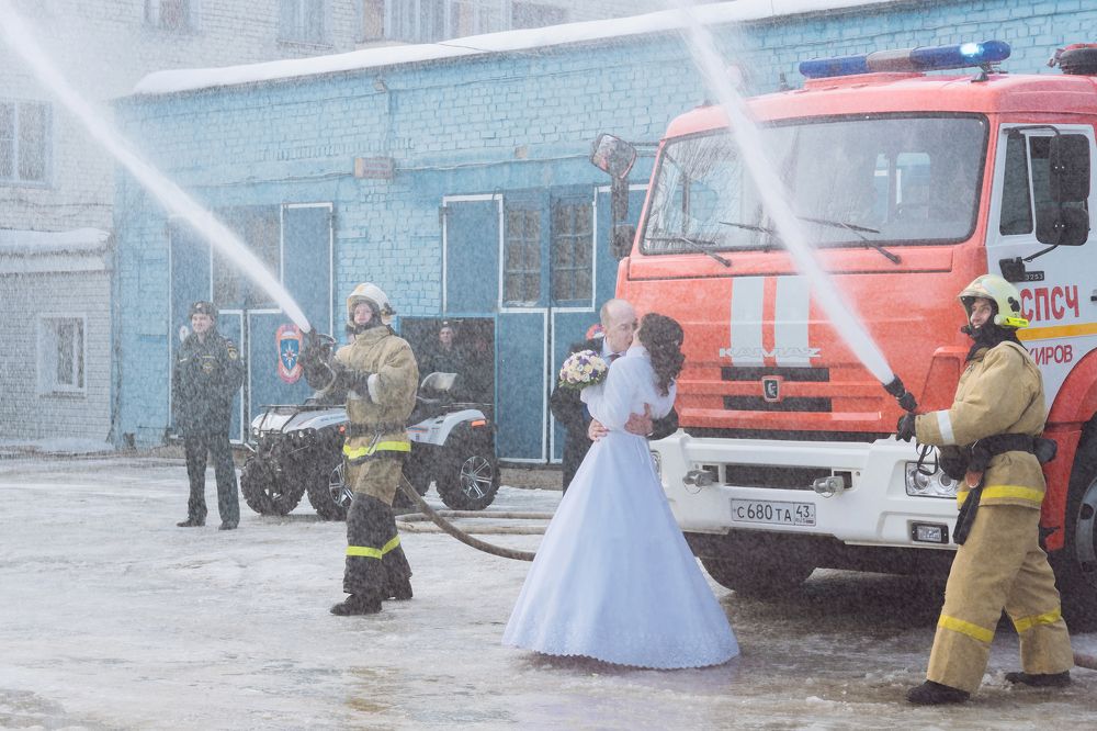 Пожарная свадьба