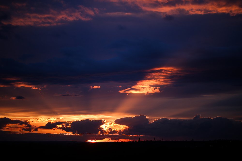 Неспокойный закат