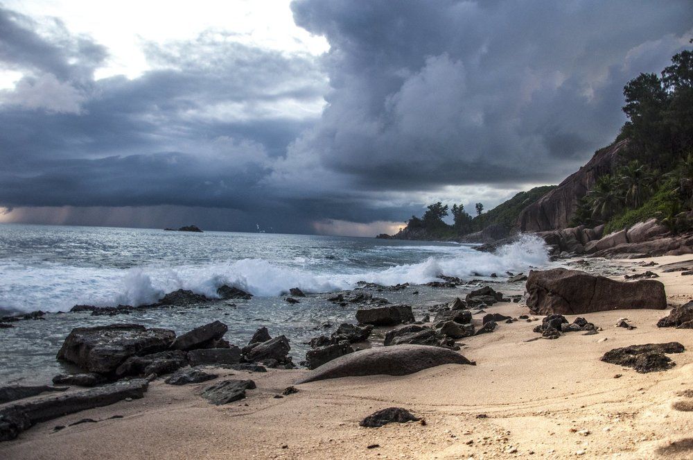 над океаном