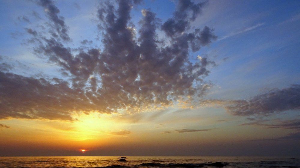 Взгляд вверх на небо