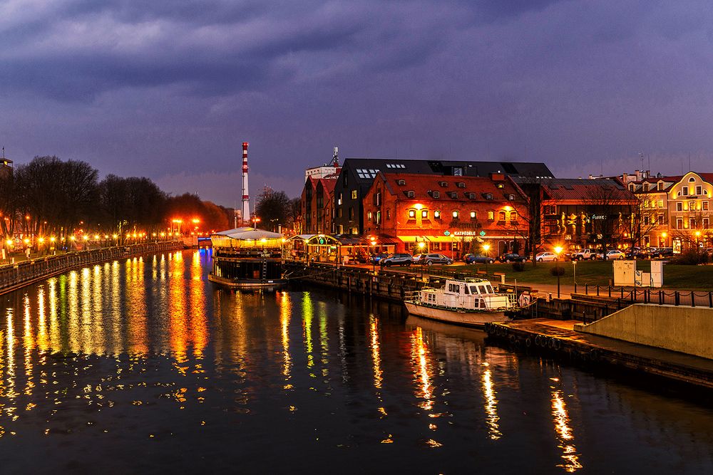 Апрельский вечер