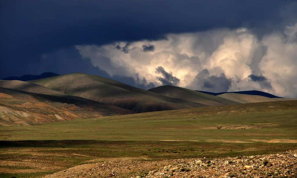 А где то идут дожди