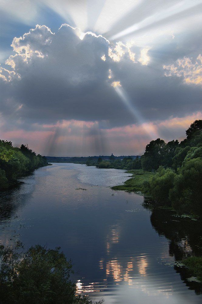Эмоцианальный взрыв лучей