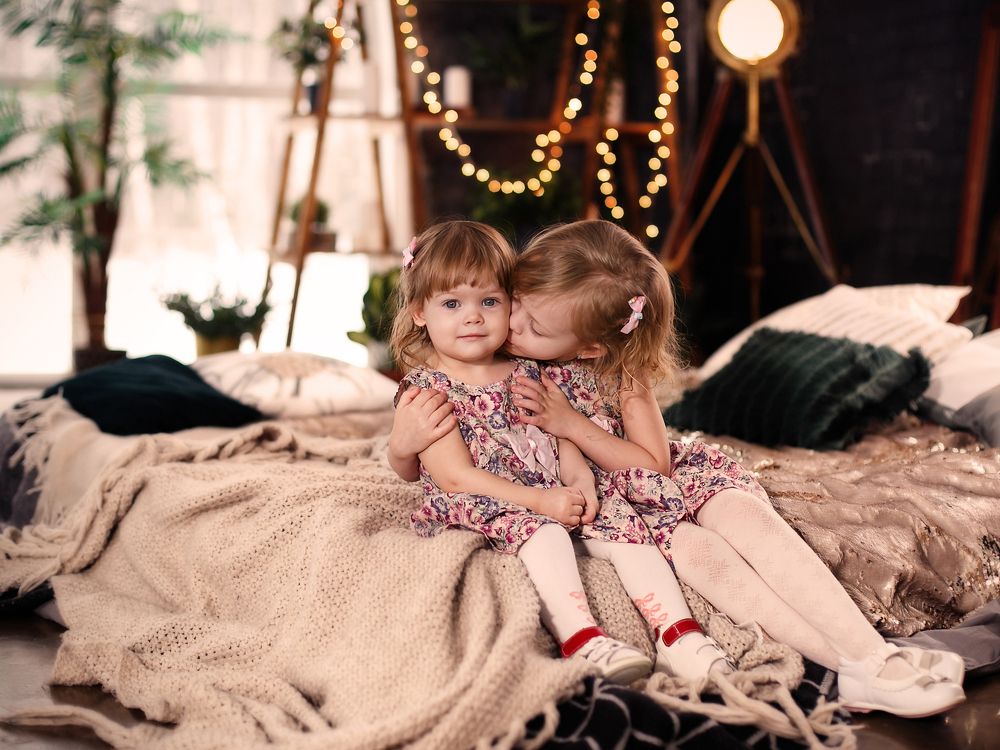 Любимая сестренка