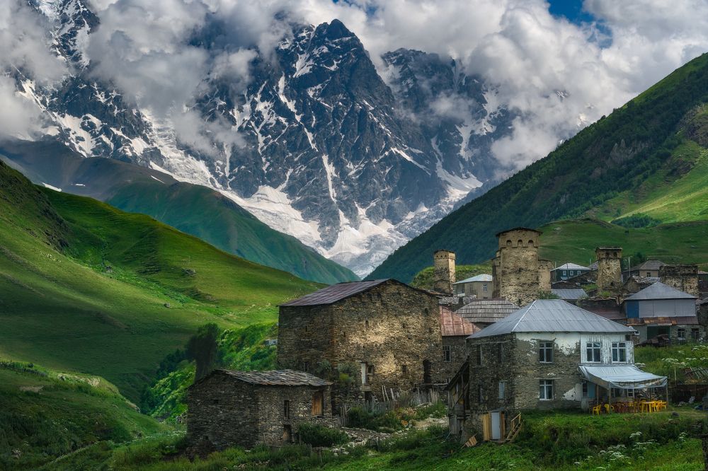 Деревенька в горах