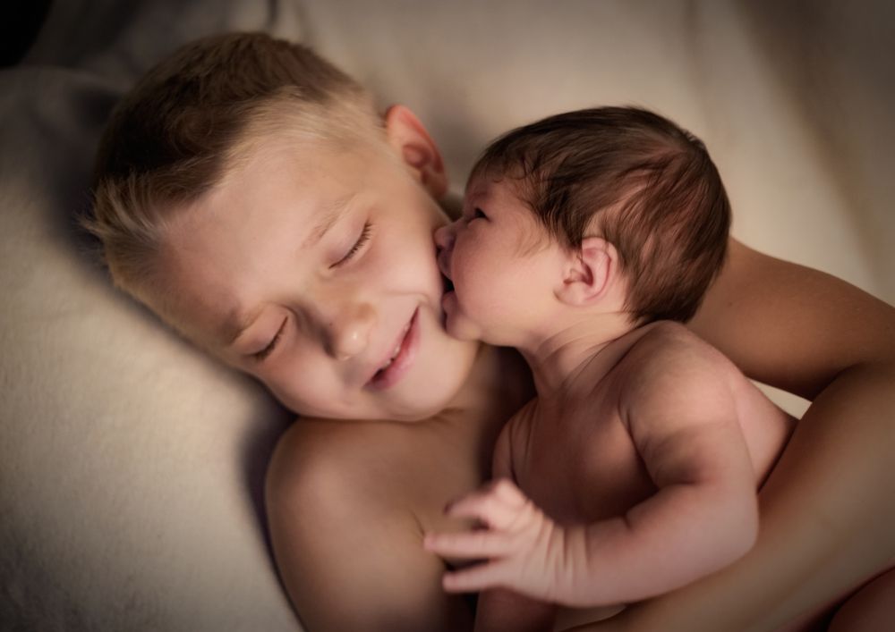 Старший брат