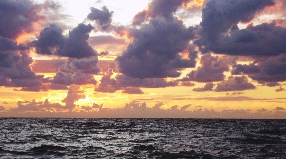 Тревожный закат