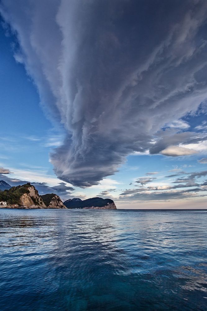 Темное облако