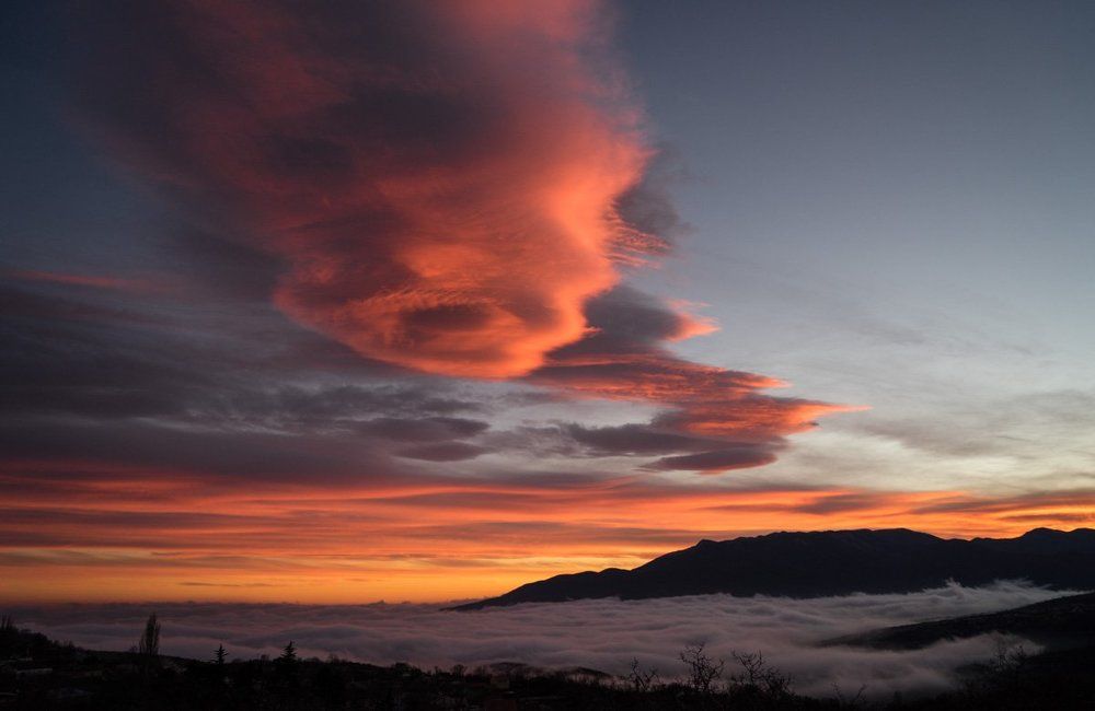 Облака над облаками