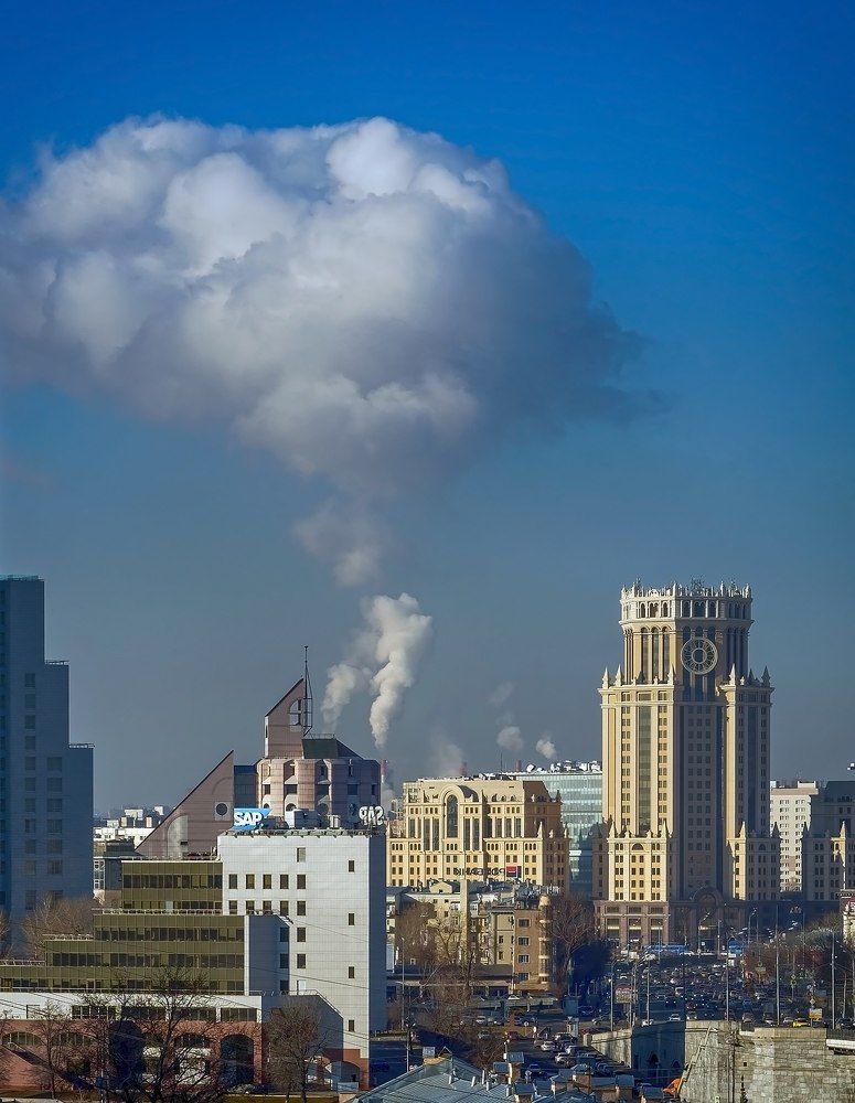 Завод по производству облаков