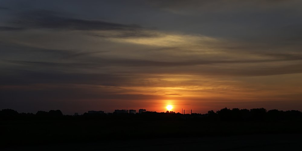 Город на закате