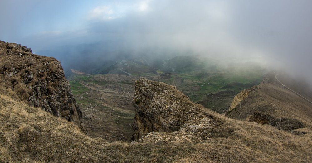 КАЖЕТСЯ ДОЖДЬ СОБИРАЕТСЯ