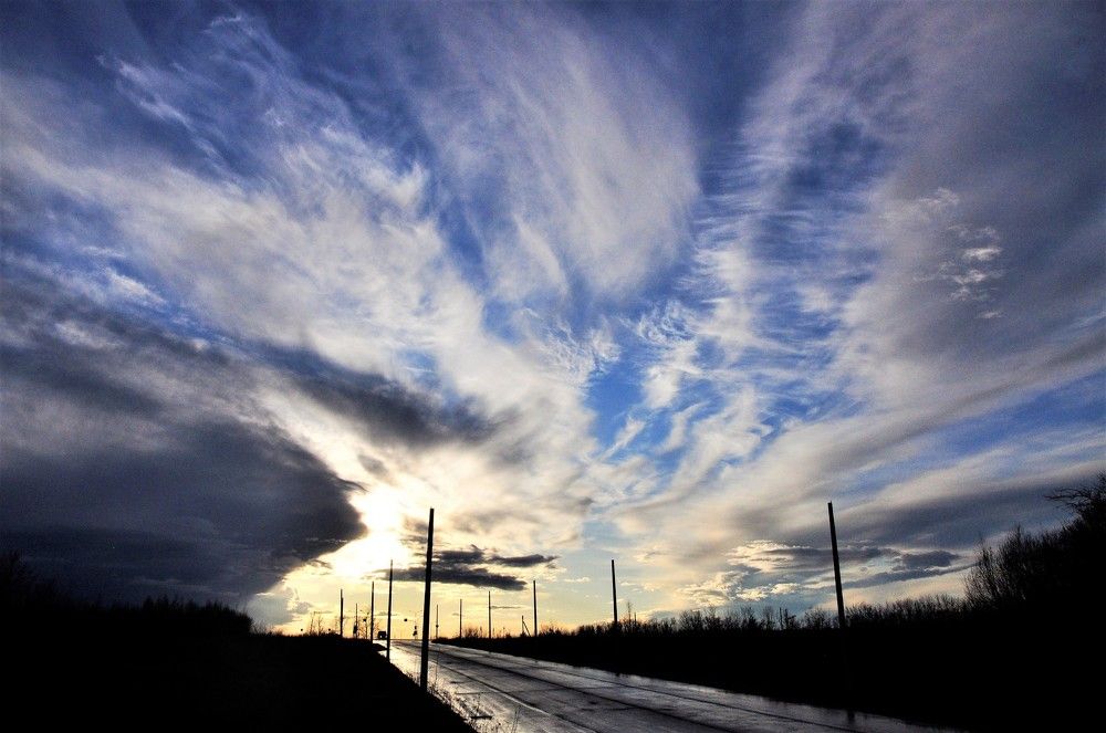 Из мрака к солнцу