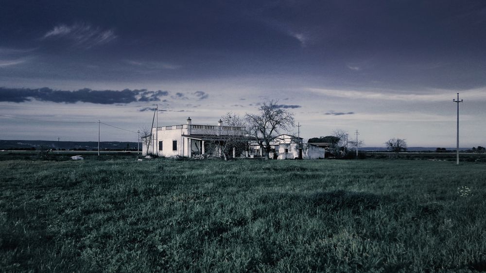 Abandoned country