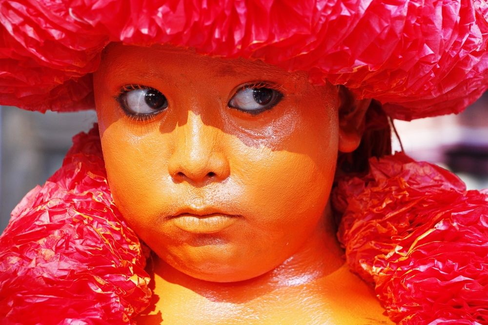 Look of Red Glass Festival