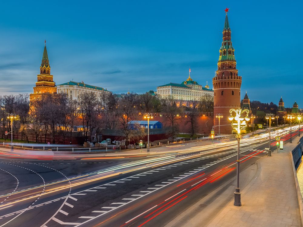 Вечерние огни.