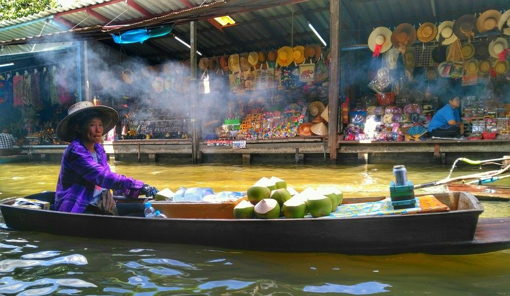 Floating Market