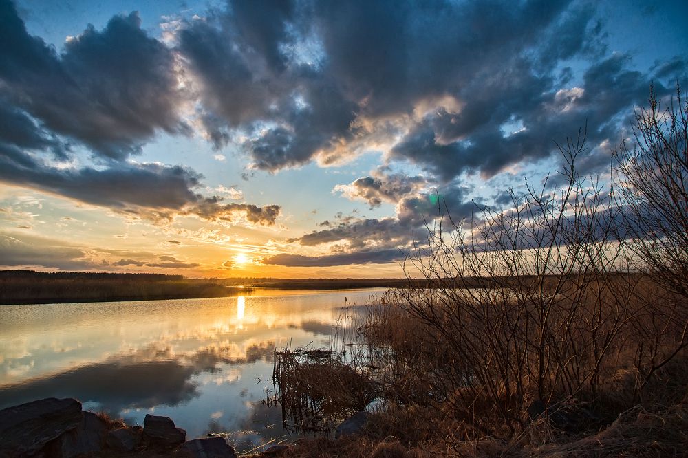 Вечер на озере