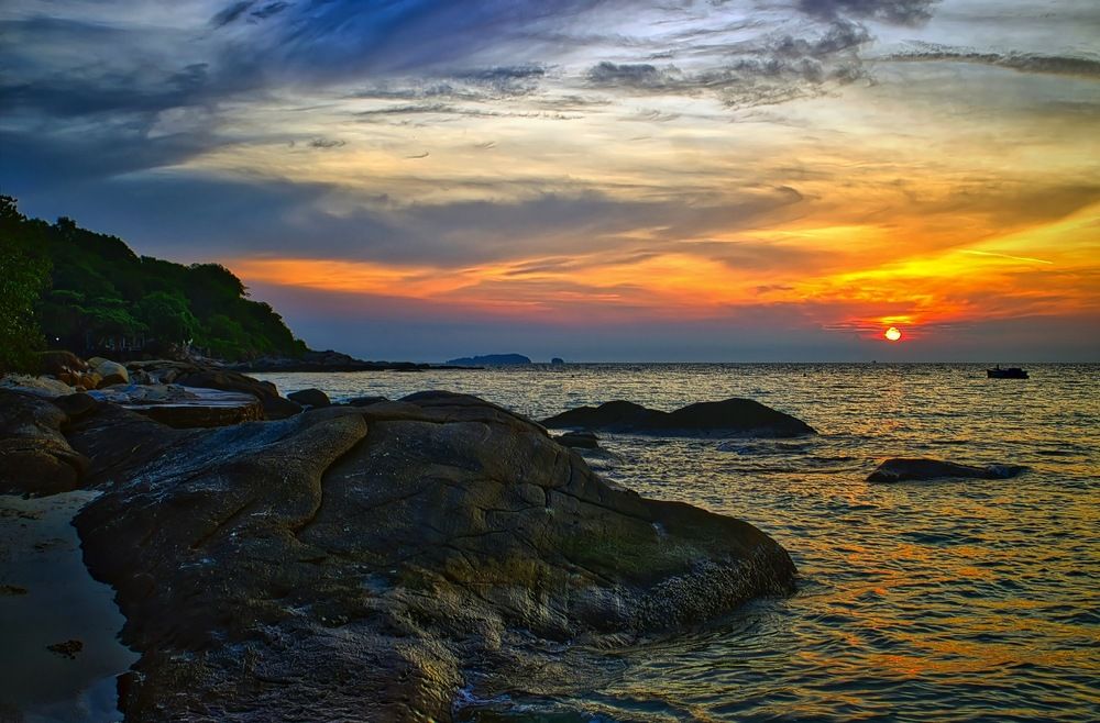 Morning in Koh-Samed. Thailand.