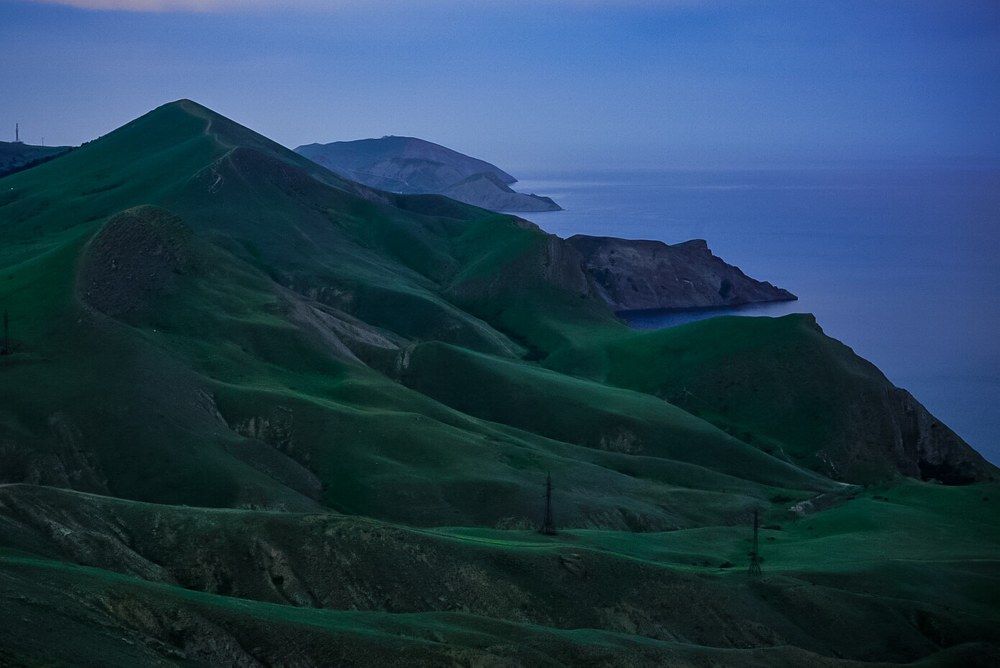 Изумрудные холмы.