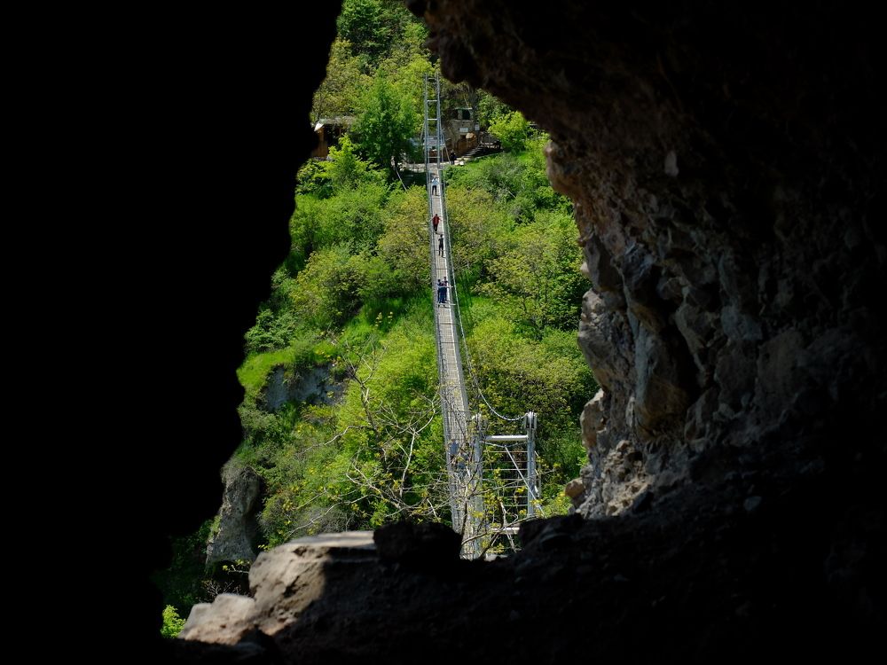 Khndzoresk bridge from cave