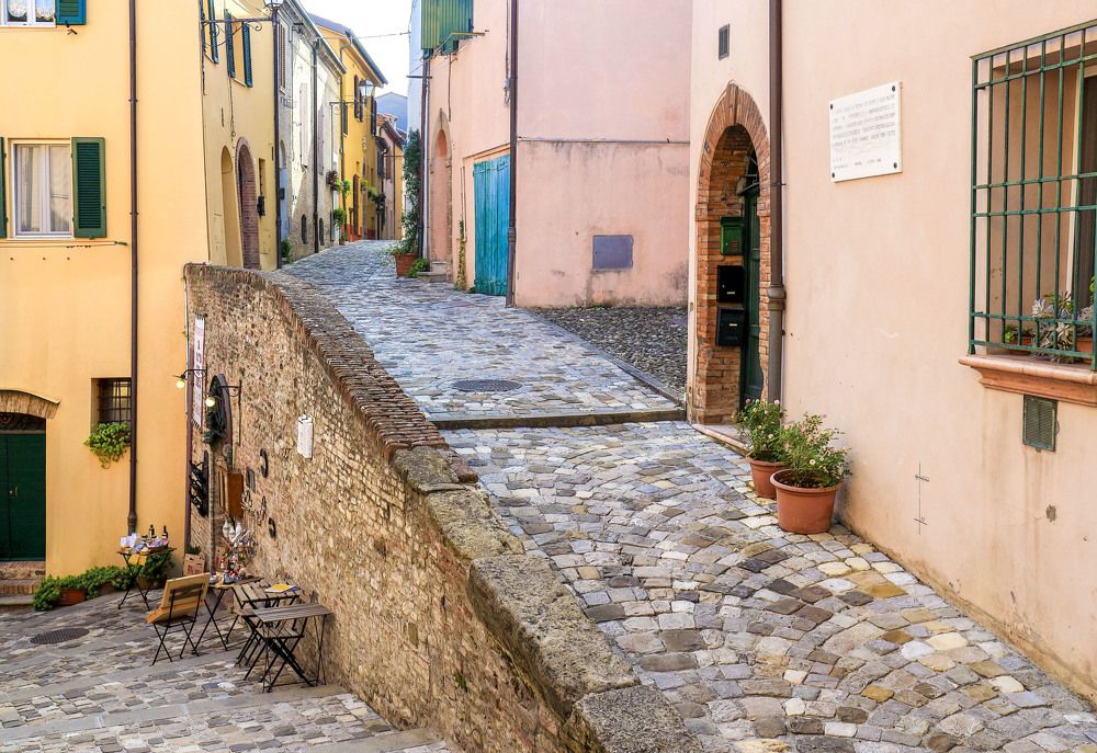 на улицах Сантарканджело-ди-Романья