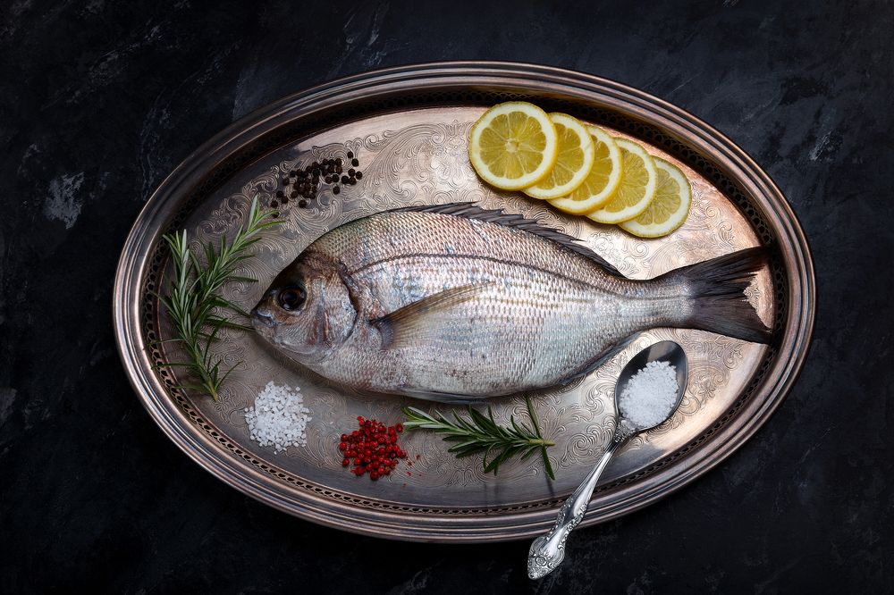 Рыба не серебряном блюде.