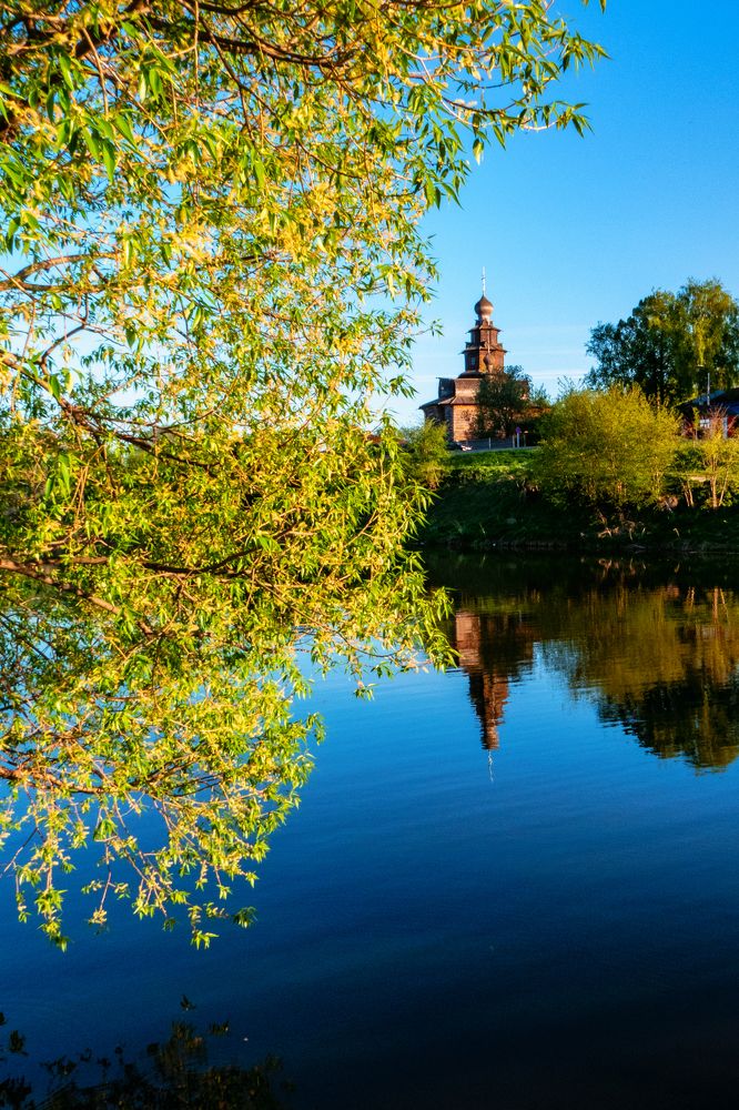 Вечер на реке