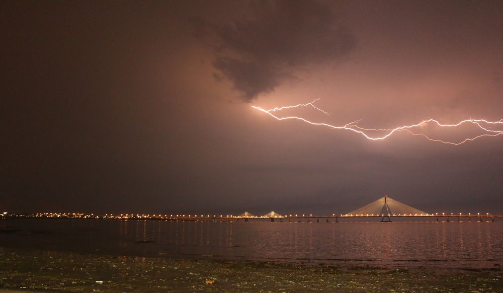 Litning#Bandra Sealink