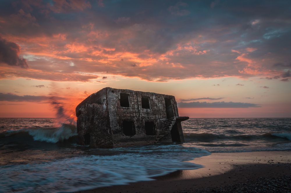 Четыре окна