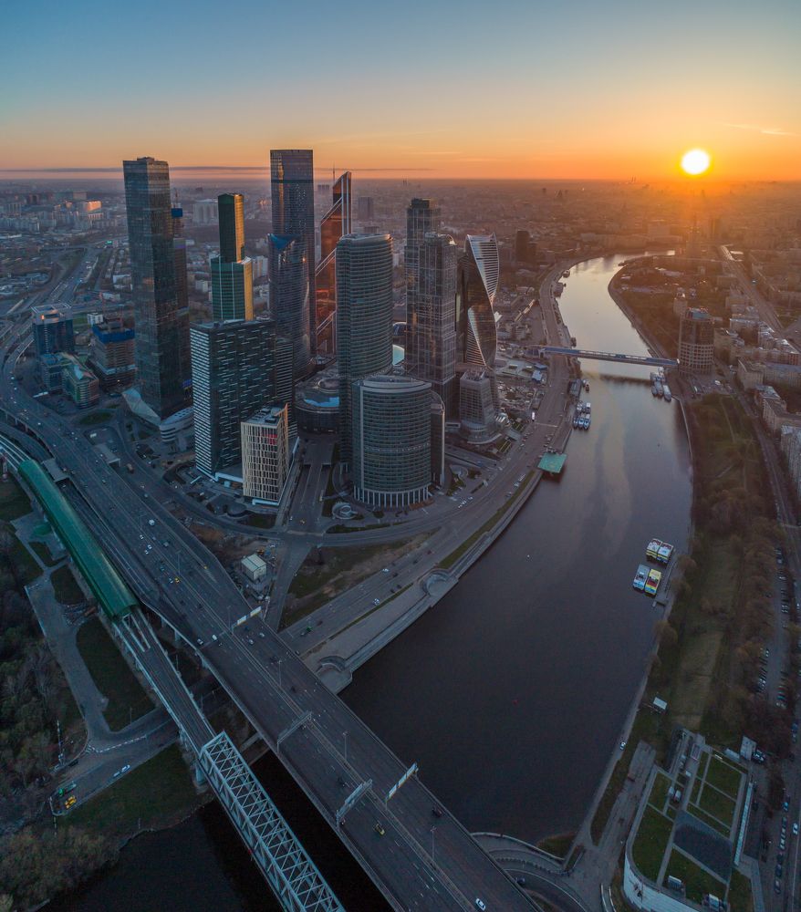 На рассвете