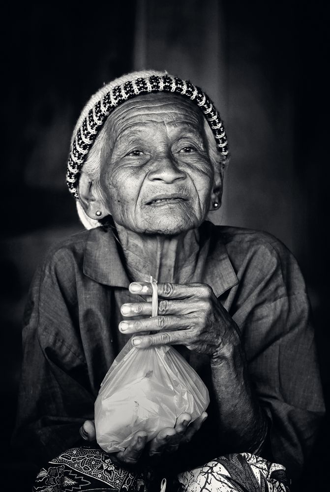 traditional food vendors