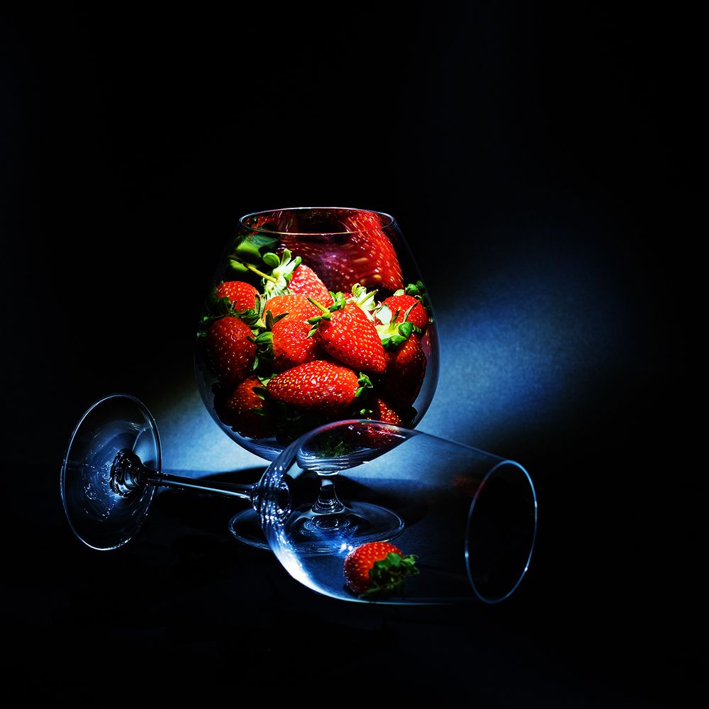 Клубника в бокале