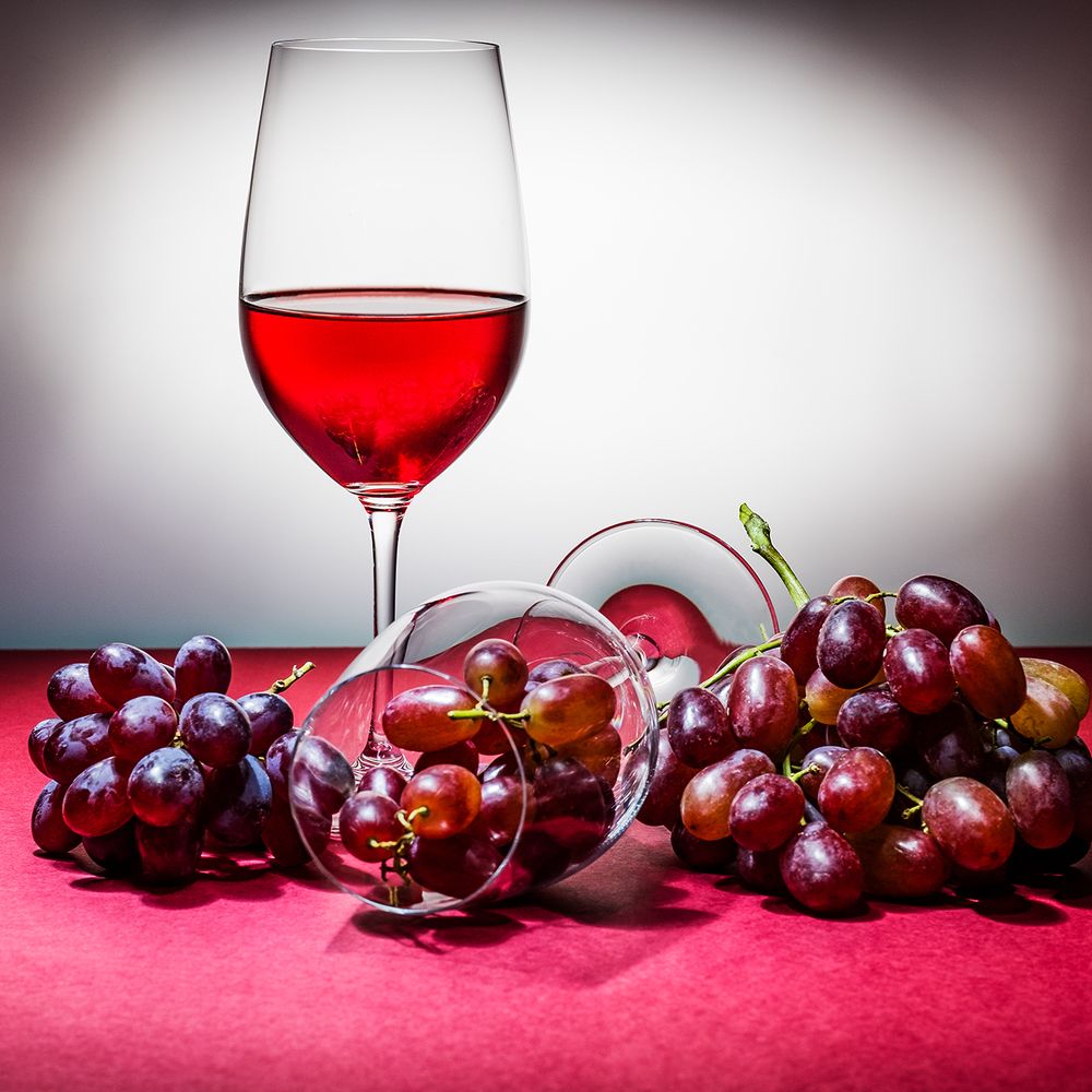 Виноград и вино