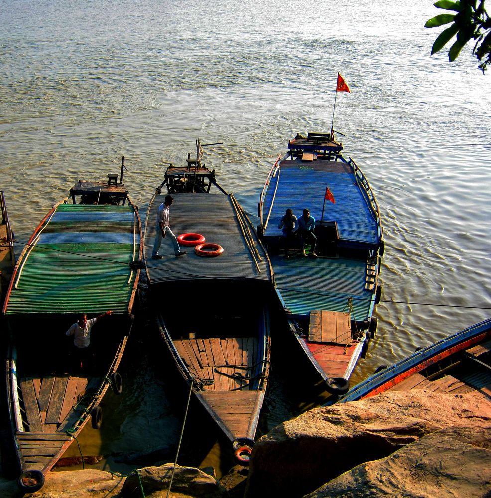 Local Water Taxies (River Ferries)