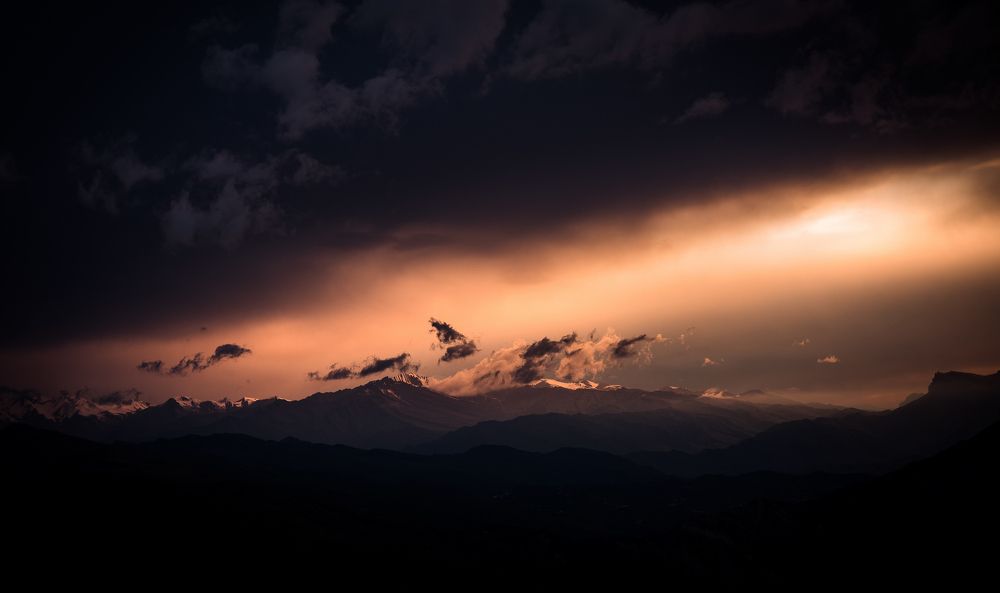 Закат в горах