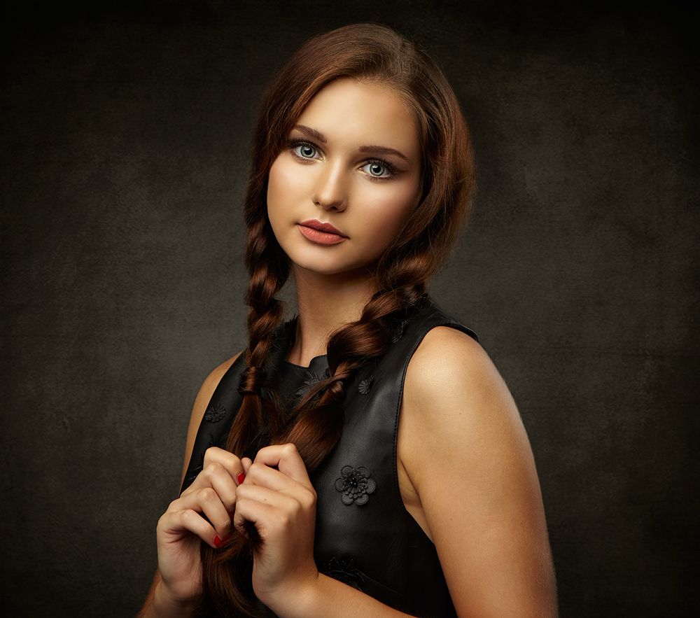 Photograph by Oleg Antimoni