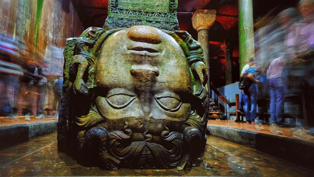 Голова медузы Горгоны