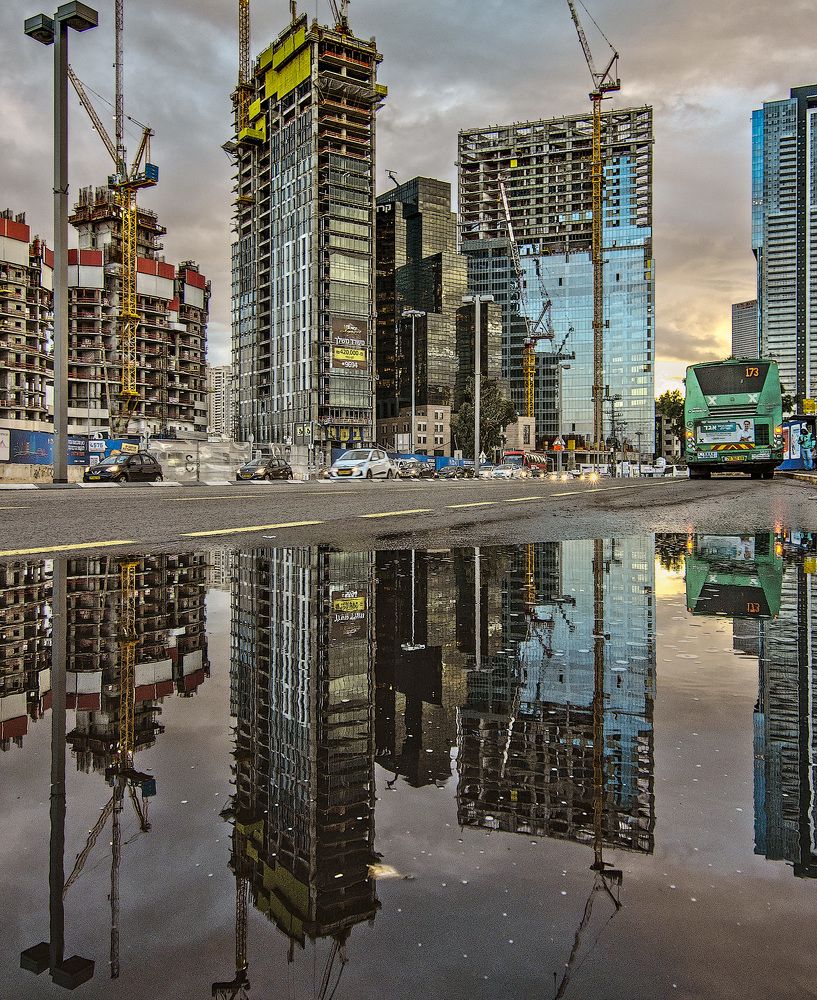 Город в луже...