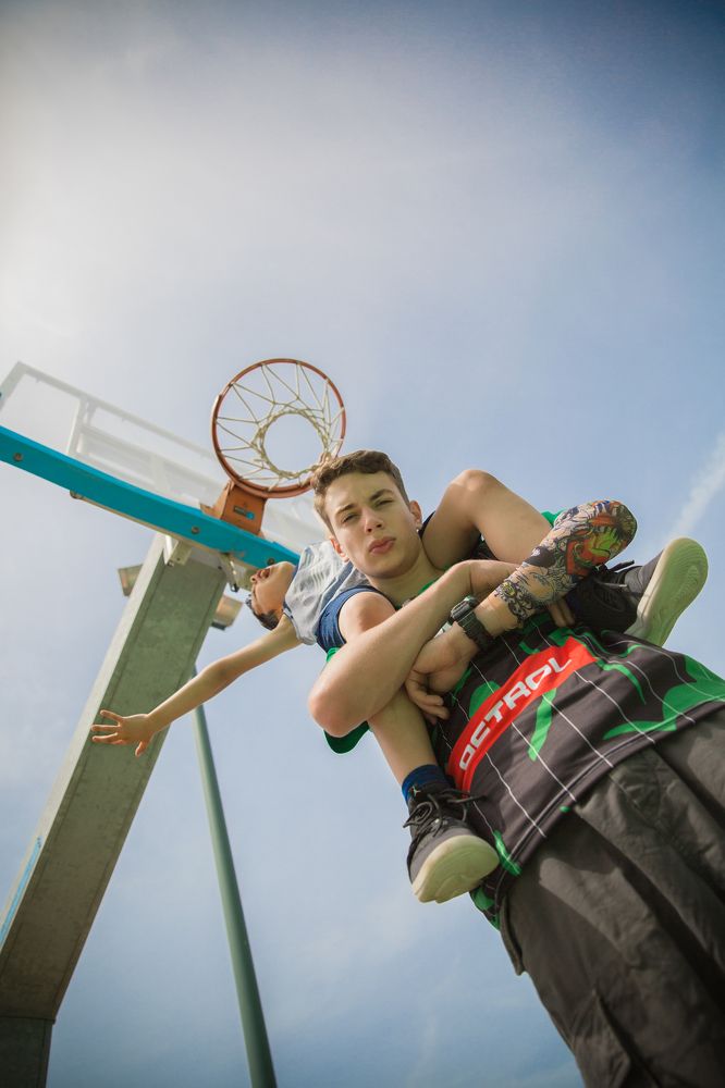 Братство(Brotherhood)